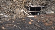 Wejście do opuszczonej kopalni