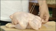 Wiązanie faszerowanego kurczaka