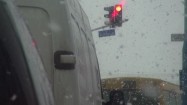 Śnieżyca w mieście - korek uliczny