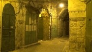 Zakamarki Starego Miasta w Jerozolimie nocą