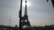 Wieża Eiffla i plac Warszawski w Paryżu