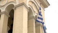 Flaga Grecji powiewająca na wietrze