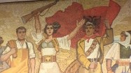Mozaika na gmachu Narodowego Muzeum Historycznego w Tiranie