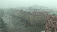 Ulewa na Krakowskim Przedmieściu w Warszawie