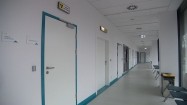 Pusty korytarz szpitalny
