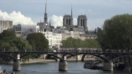 Wieże katedry Notre-Dame w Paryżu