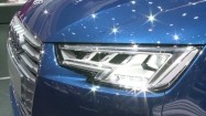 Audi A4 G-Tron - przedni reflektor