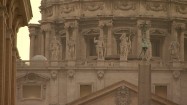 Fasada Bazyliki św. Piotra - figury apostołów