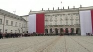 Uroczystości państwowe przed Pałacem Prezydenckim