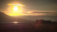 Zachód słońca nad wyspą Spitsbergen