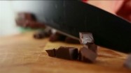 Krojenie czekolady