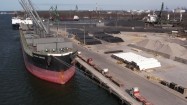 Statek towarowy w Porcie Gdańsk