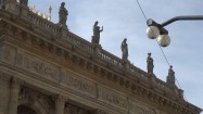 Elementy architektoniczne Teatru Narodowego w Pradze