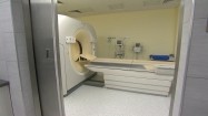 Drzwi automatyczne do pracowni tomografii