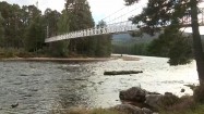 Most na rzece